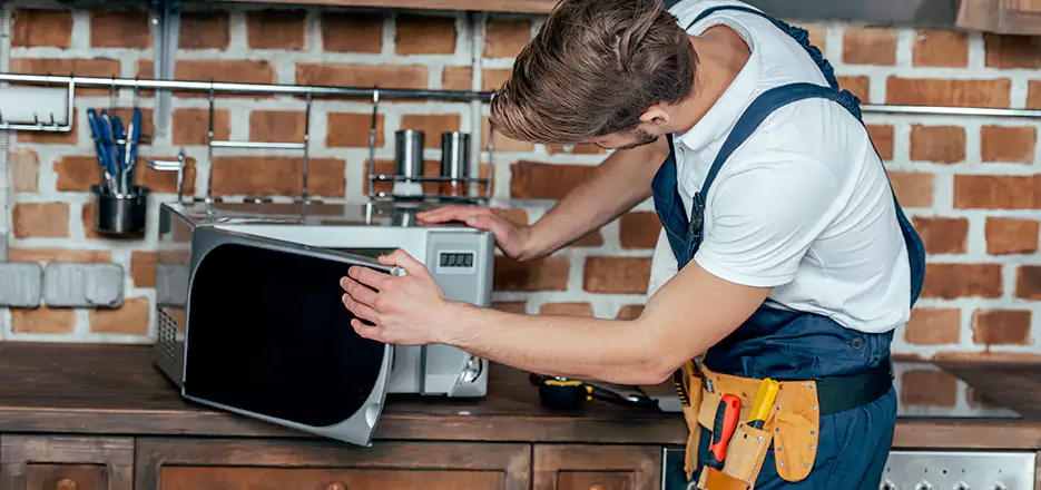 In-Home Microwave Repair in El Cajon