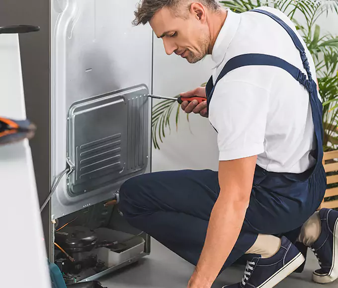 Why El Cajon, CA Homeowners Rely on El Cajon Appliance Pro for Every Mini Fridge Fix?